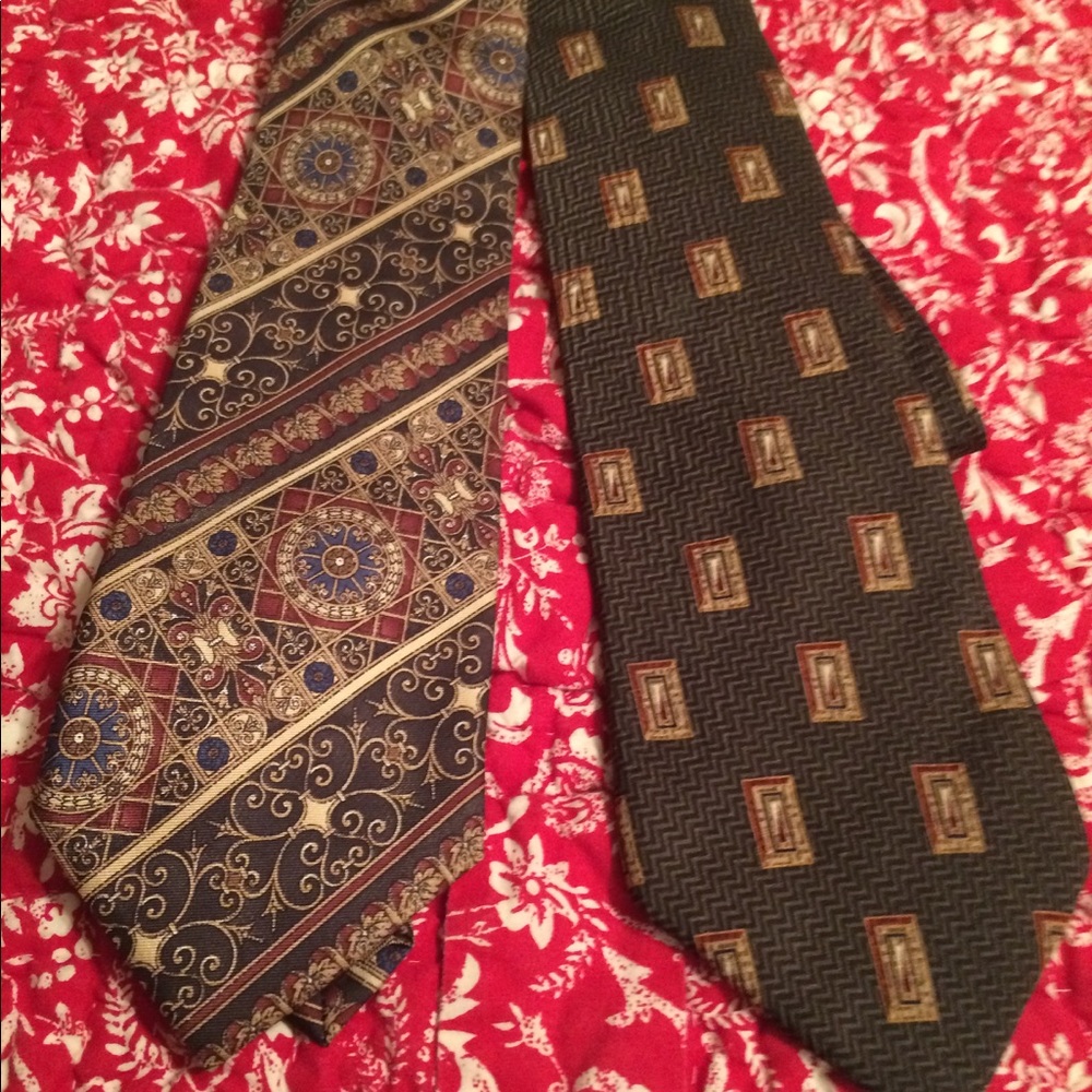 Two (2) Bill Blass Ties